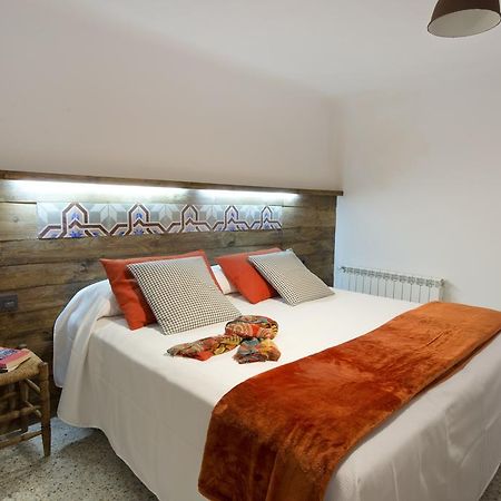 Apartments Mo Monistrol de Montserrat المظهر الخارجي الصورة