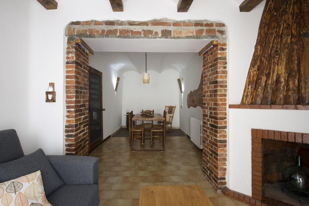 Apartments Mo Monistrol de Montserrat المظهر الخارجي الصورة