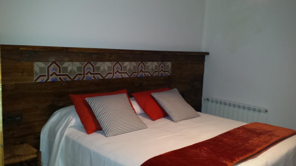 Apartments Mo Monistrol de Montserrat المظهر الخارجي الصورة